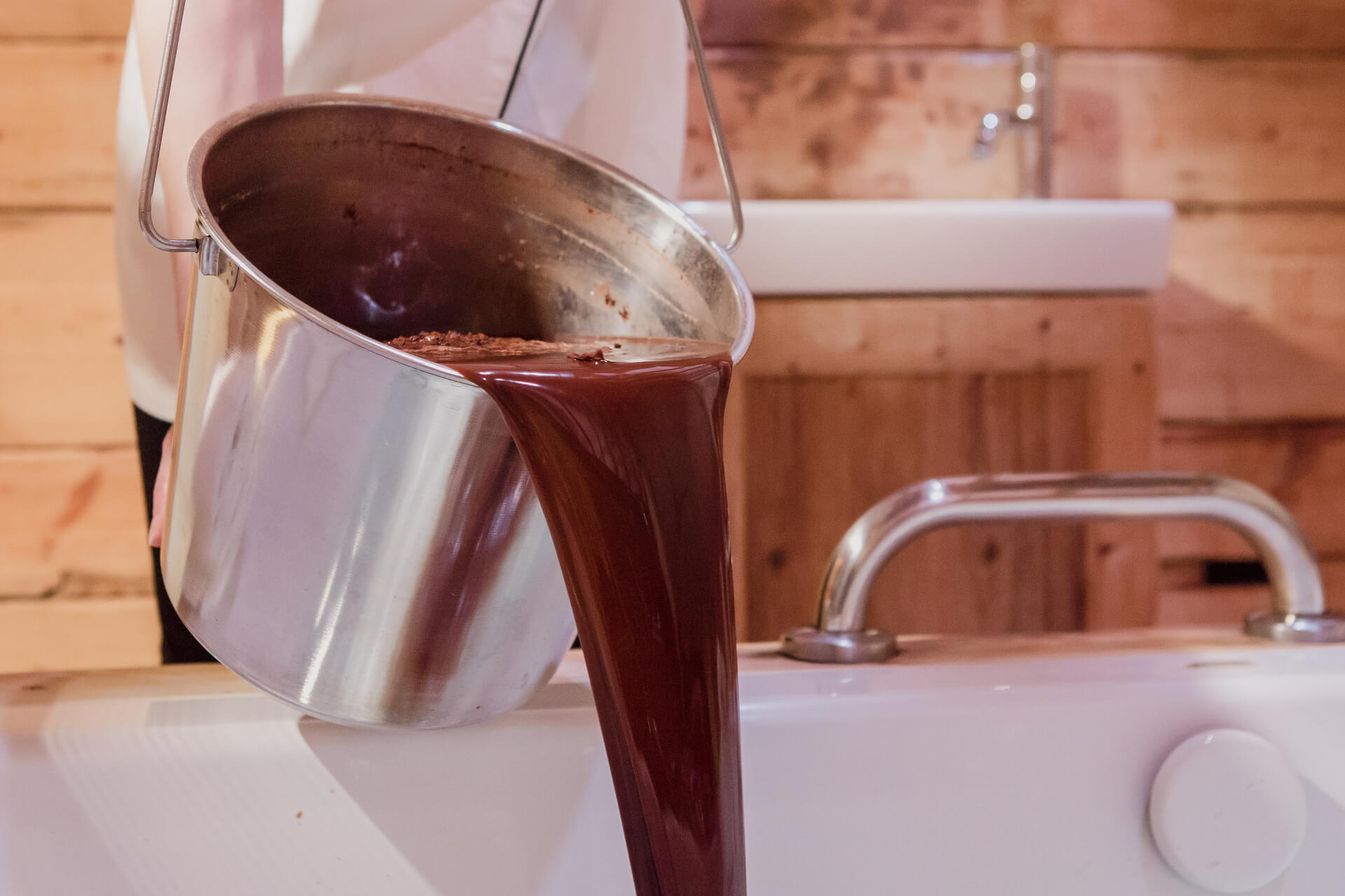 Chocolate bath